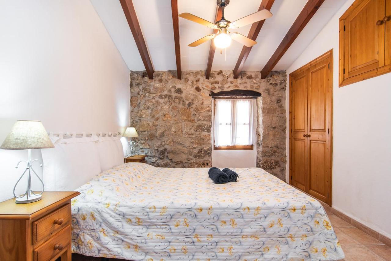 Vila Fabulous Rural House With Views To The Mountains With Swimming Pool Caimari Exteriér fotografie