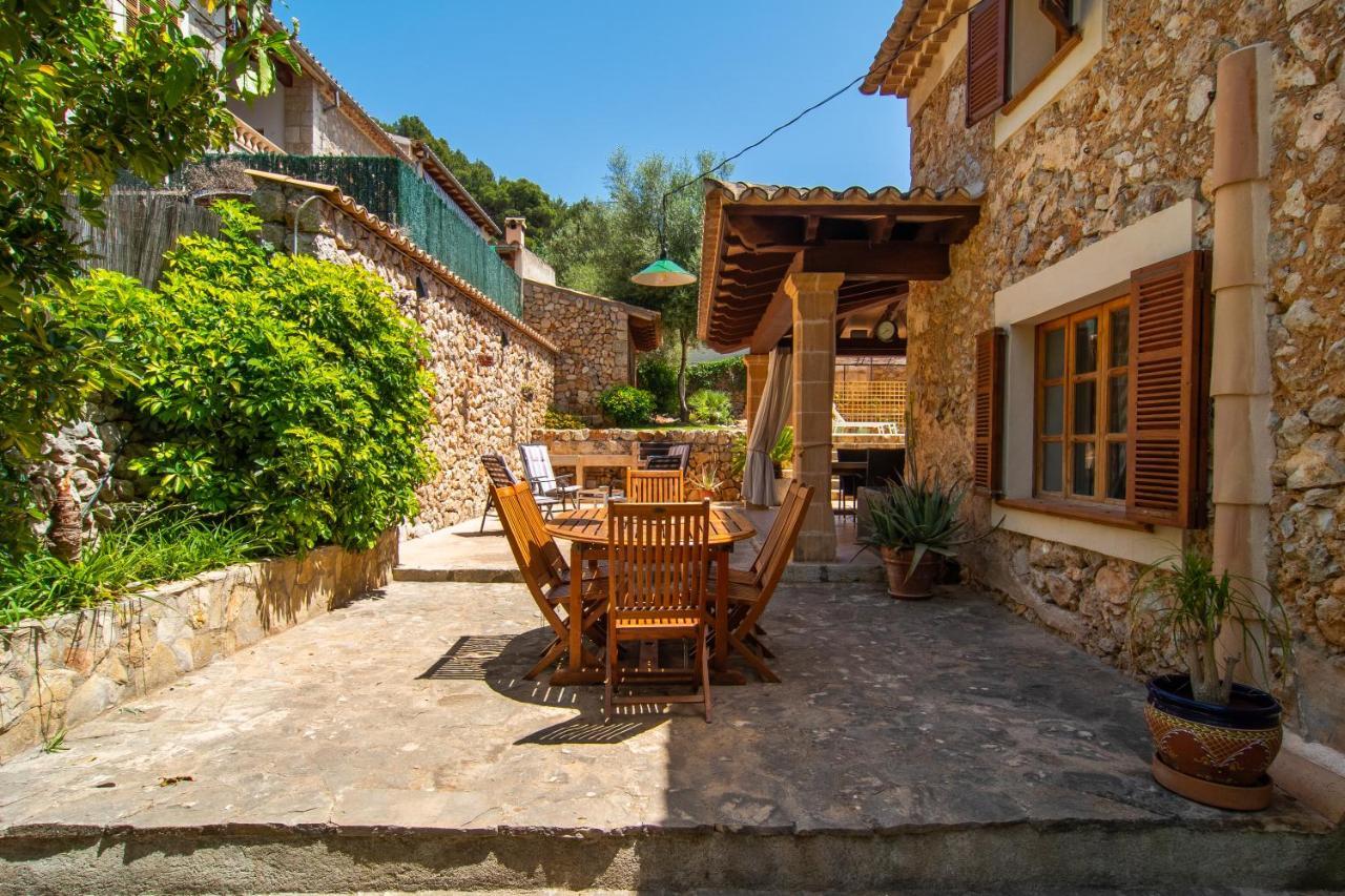 Vila Fabulous Rural House With Views To The Mountains With Swimming Pool Caimari Exteriér fotografie