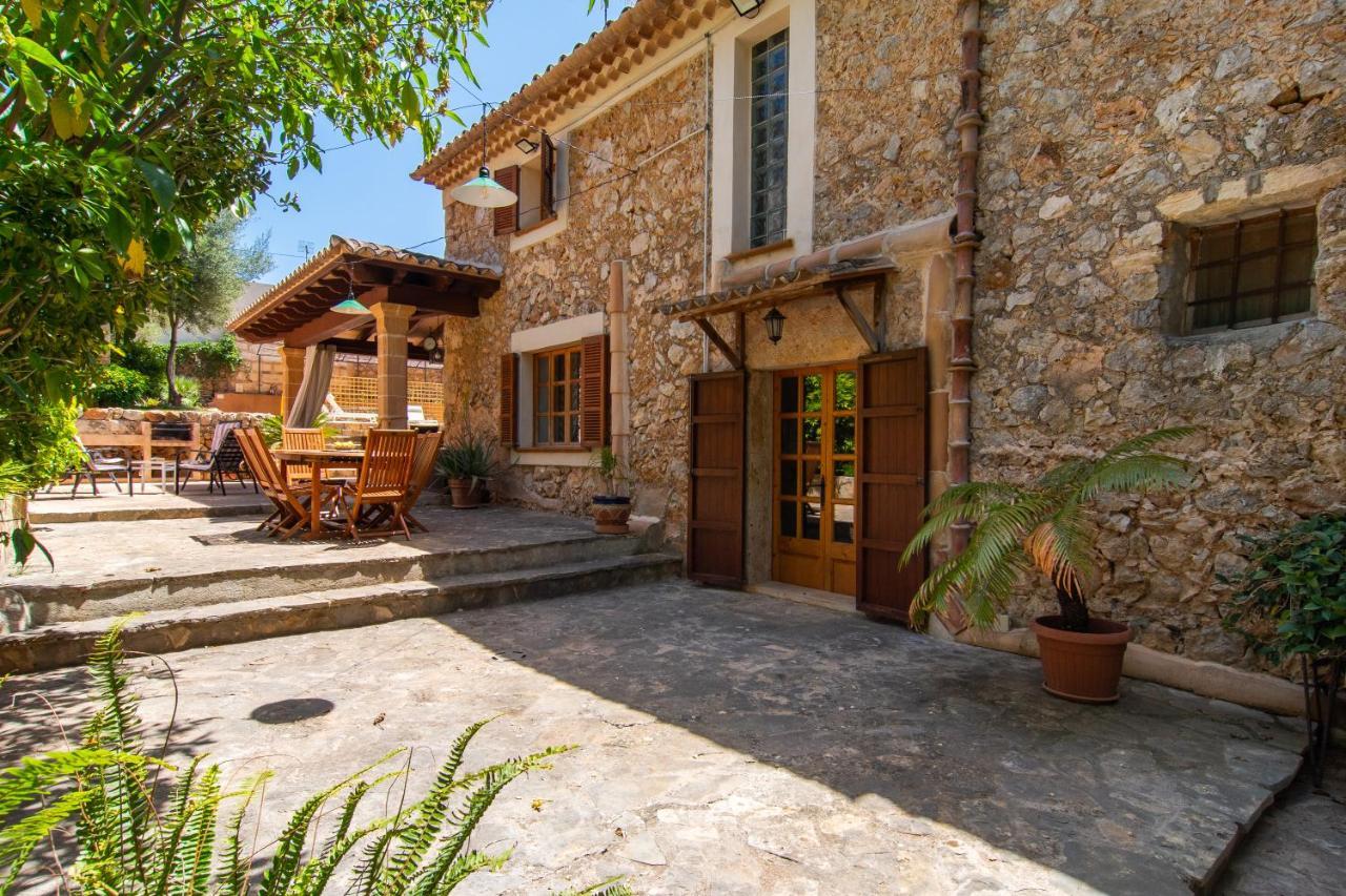 Vila Fabulous Rural House With Views To The Mountains With Swimming Pool Caimari Exteriér fotografie