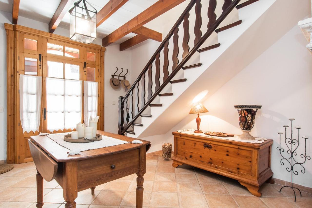 Vila Fabulous Rural House With Views To The Mountains With Swimming Pool Caimari Exteriér fotografie