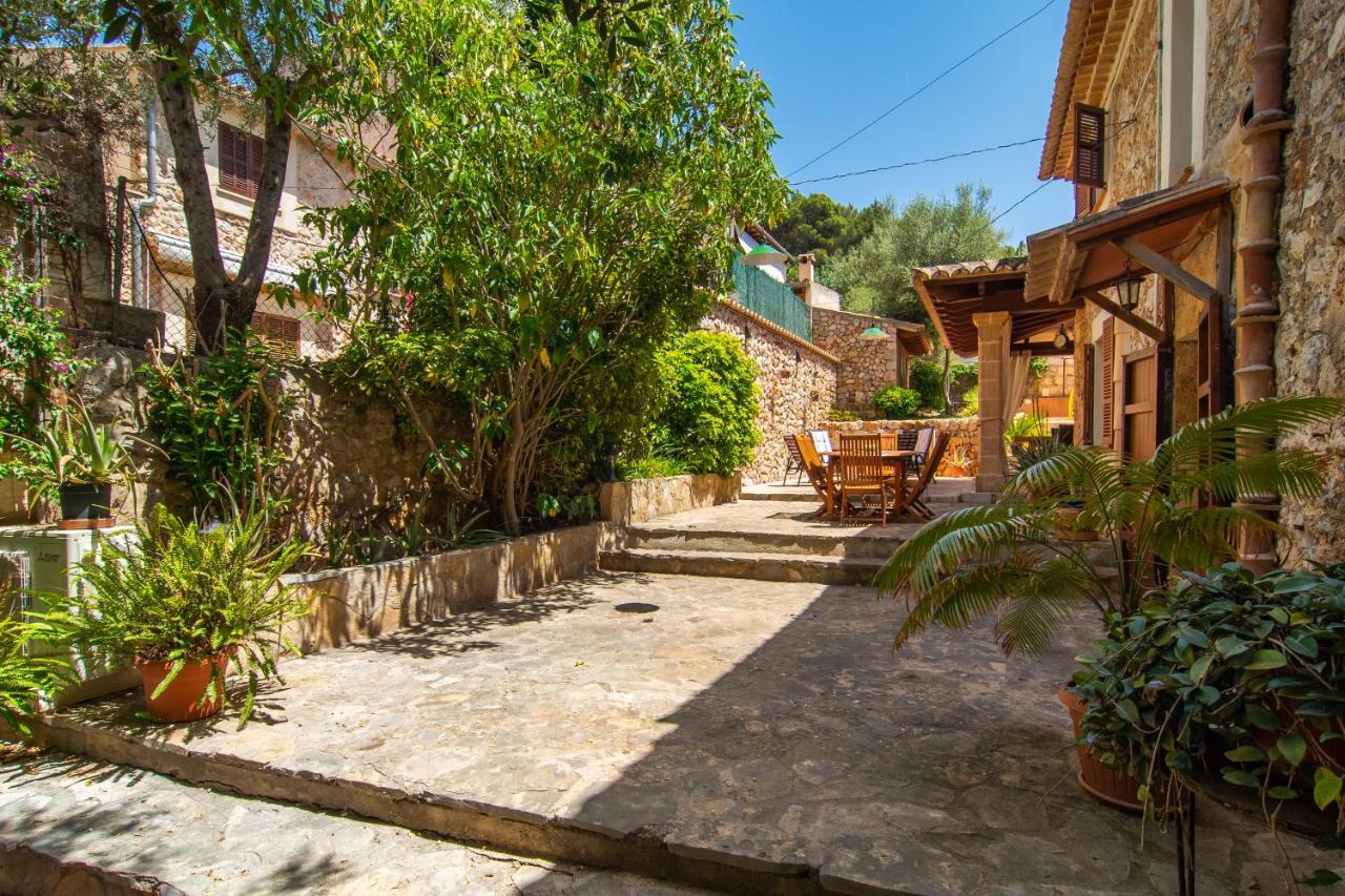 Vila Fabulous Rural House With Views To The Mountains With Swimming Pool Caimari Exteriér fotografie