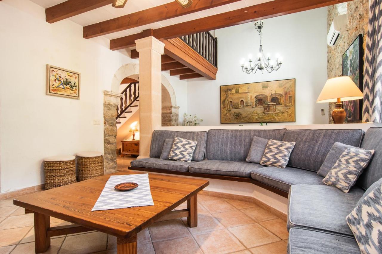 Vila Fabulous Rural House With Views To The Mountains With Swimming Pool Caimari Exteriér fotografie